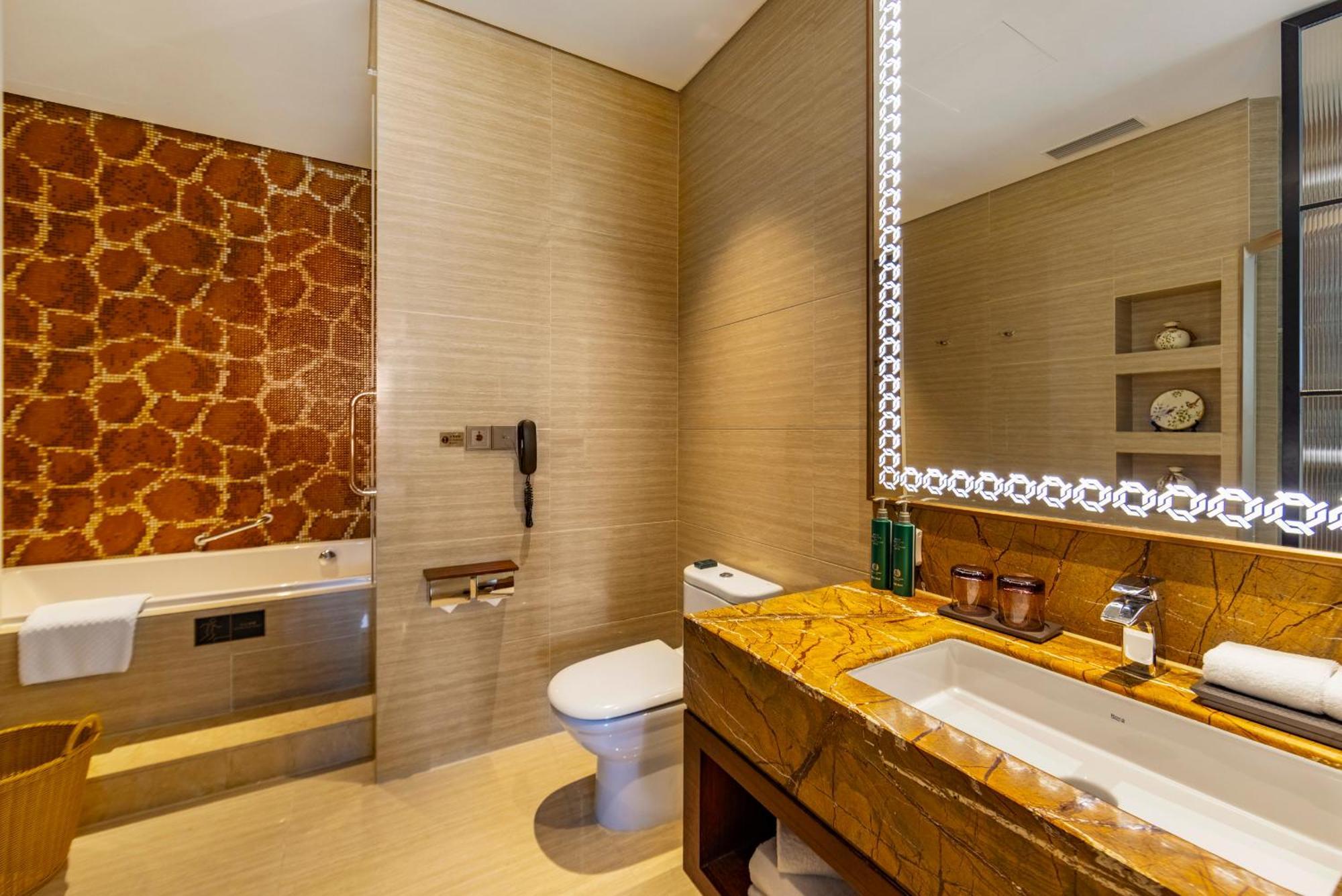 Fondney Hotel Shanghai Necc Hongqiao Airport T2 Exteriör bild